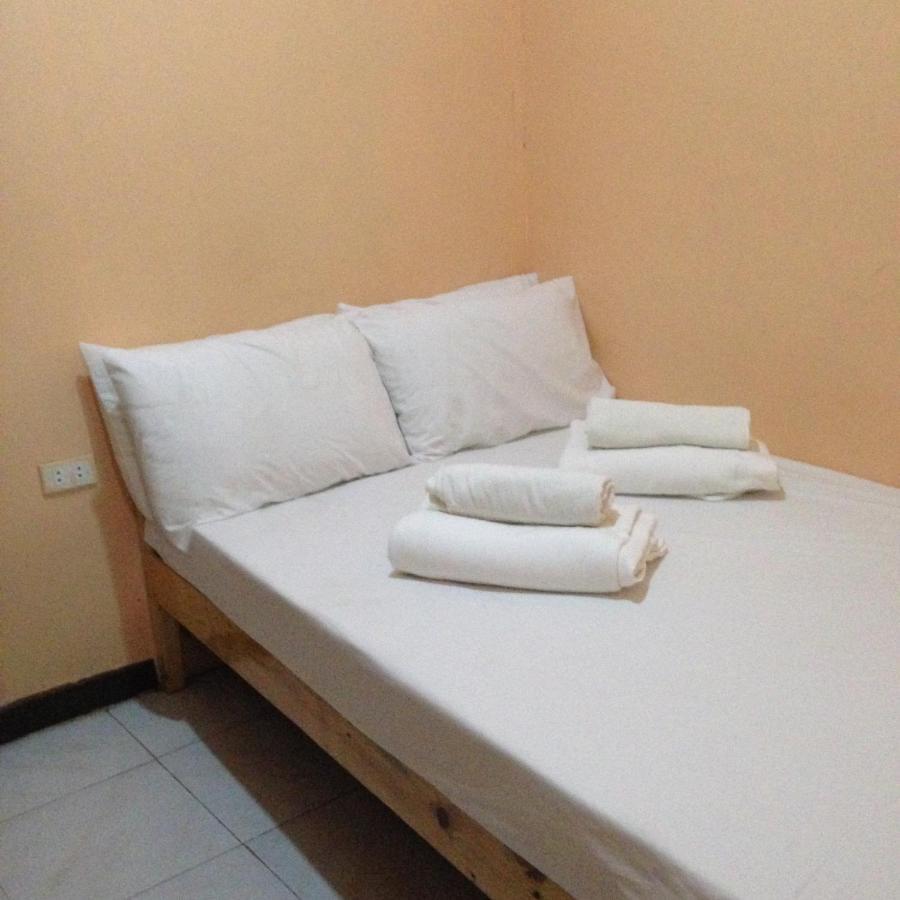 เกเรนเซีย โฮเต็ล Hotel บาเนาเว ภายนอก รูปภาพ